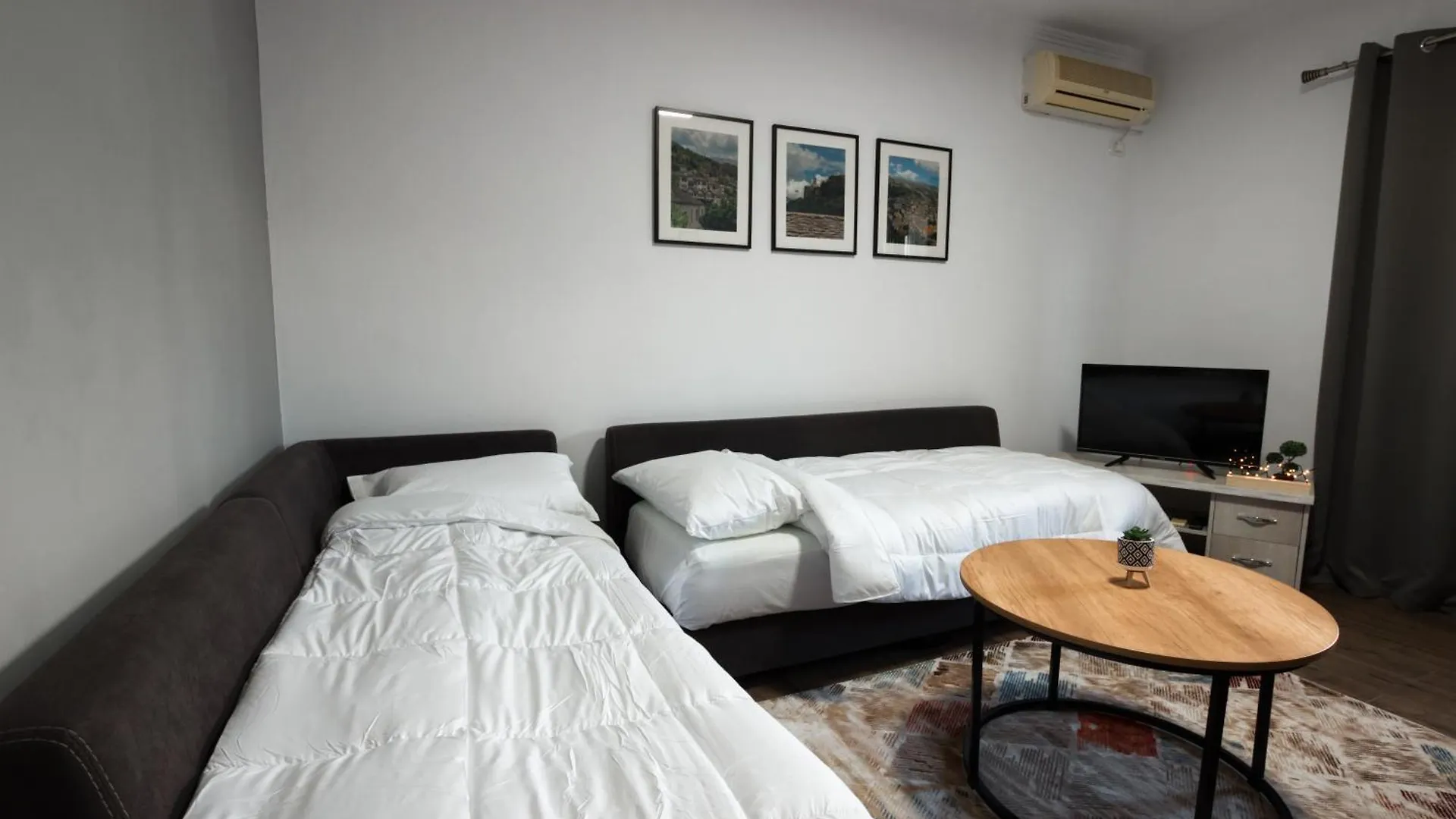 Paro'S Daily Apartment Gjirokaster